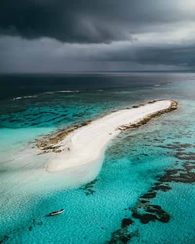 Sandbank near Nanuku Island, Fiji Island