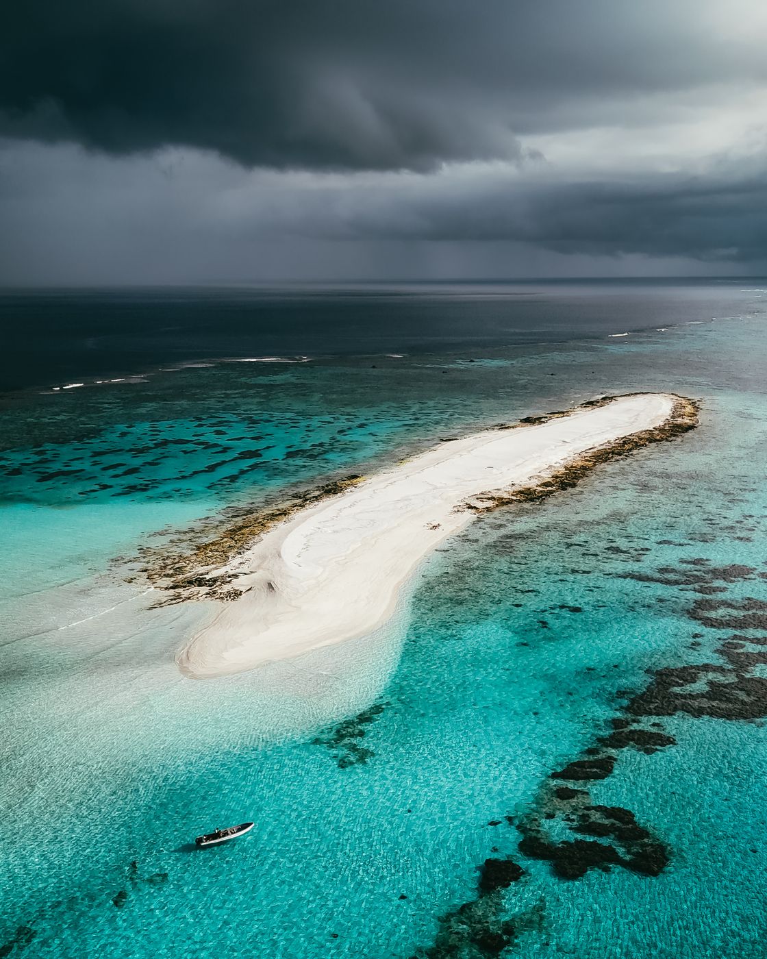 Sandbank near Nanuku Island, Fiji Island, Fiji