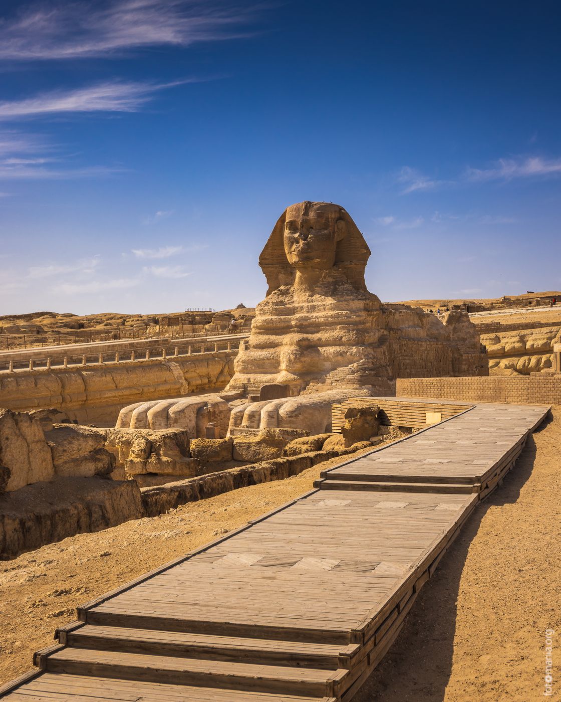 Sphinx and the pyramids, Egypt