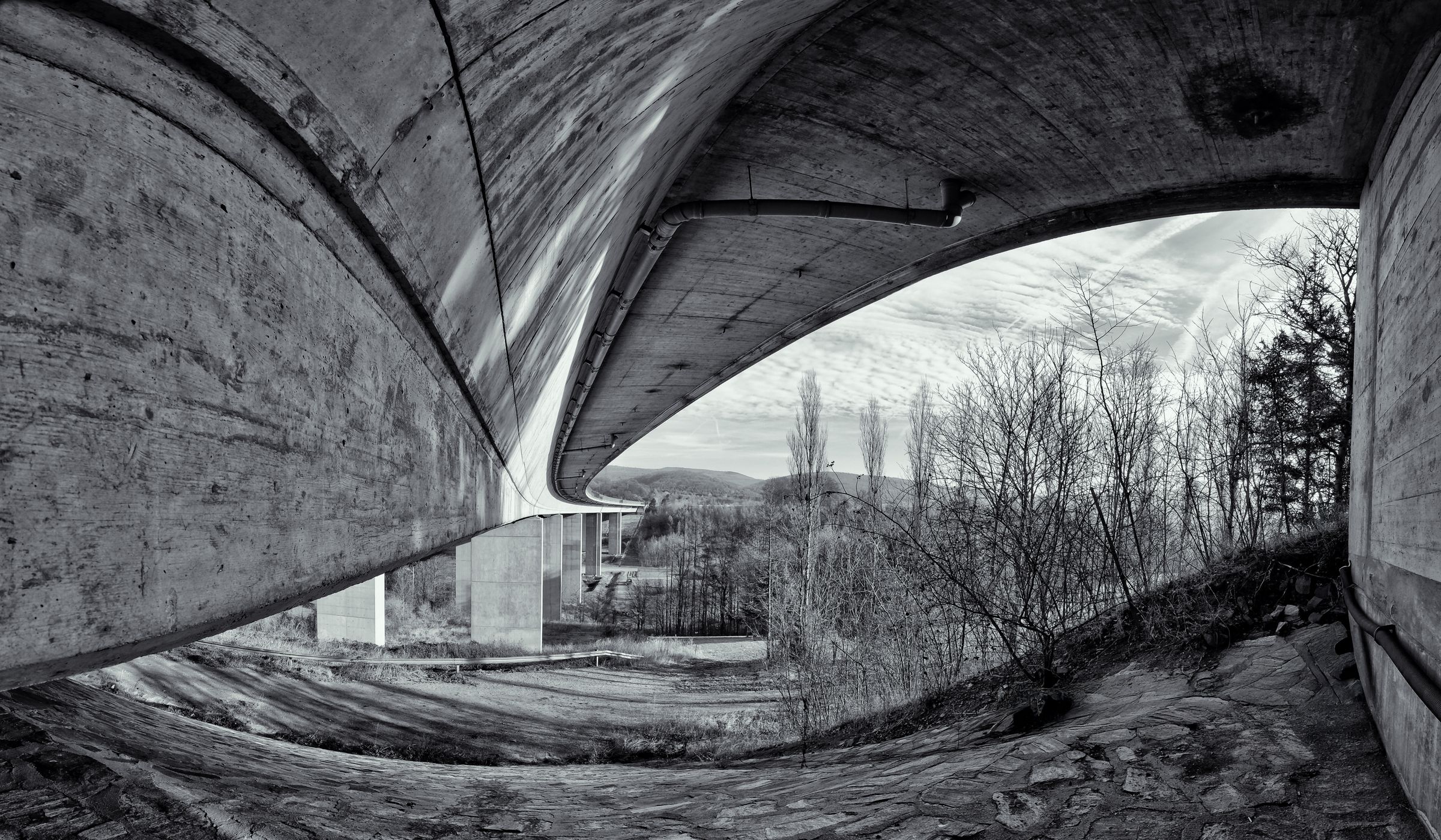 under the bridge, Austria