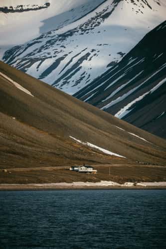 White house near Longyearbyen, Svalbard
