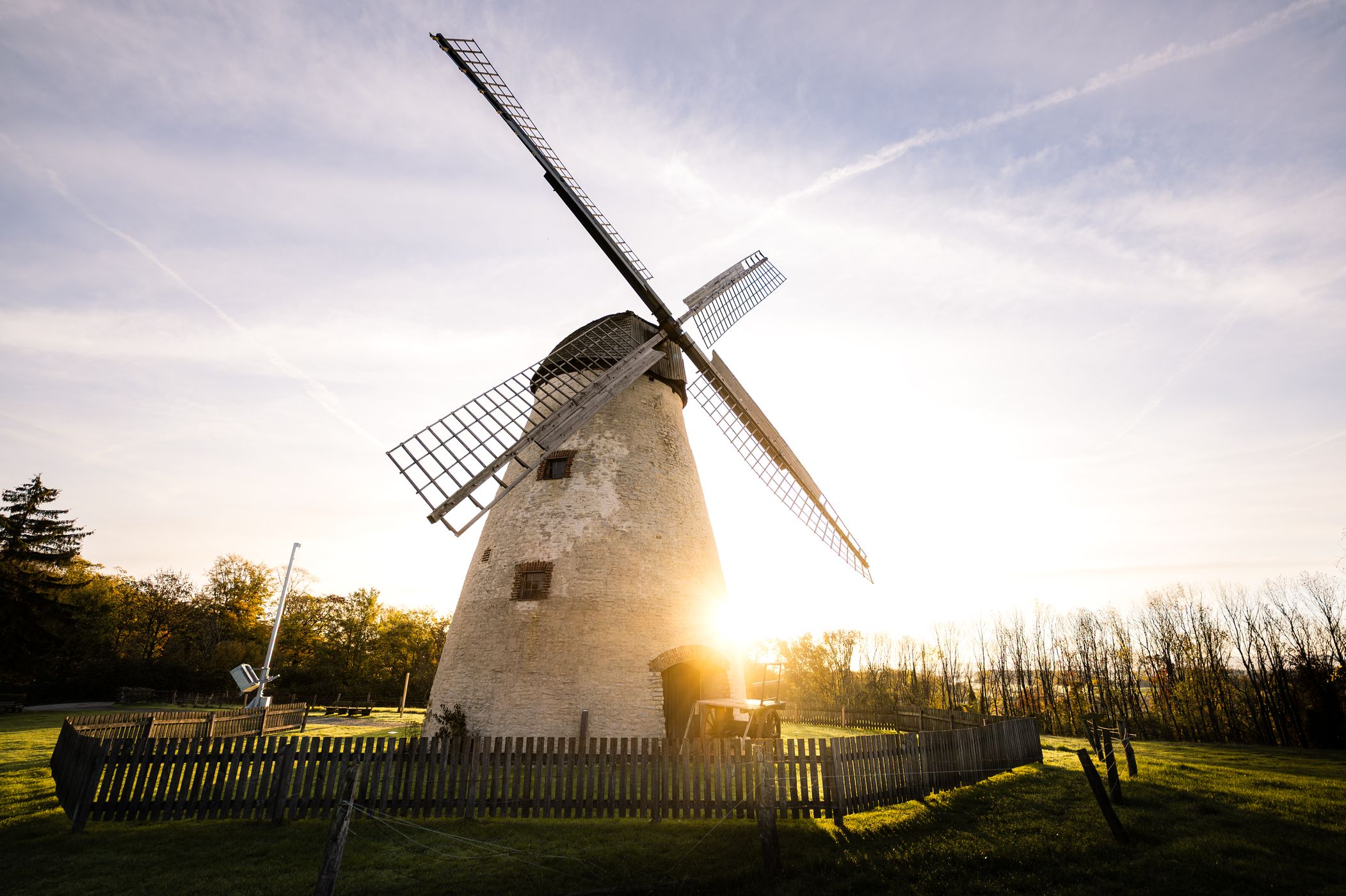 Windmühle auf dem Höxberg (Front), Germany