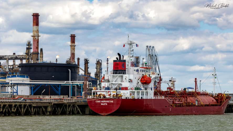 Donges refinery