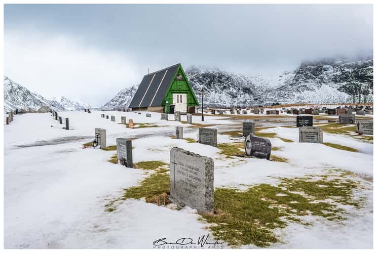 Flakstad Cemetery