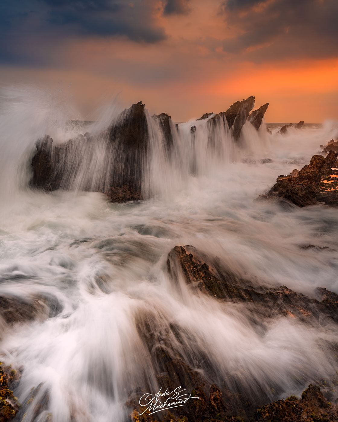 Gigi Hiu Sawarna, Indonesia