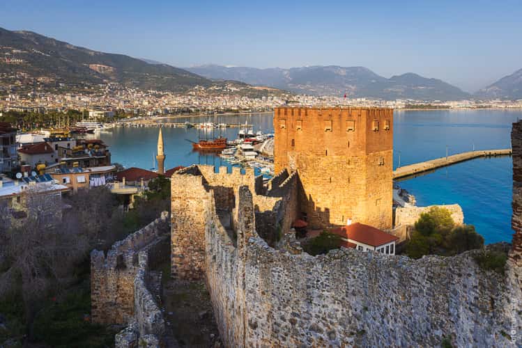 Lower city walls, Alanya