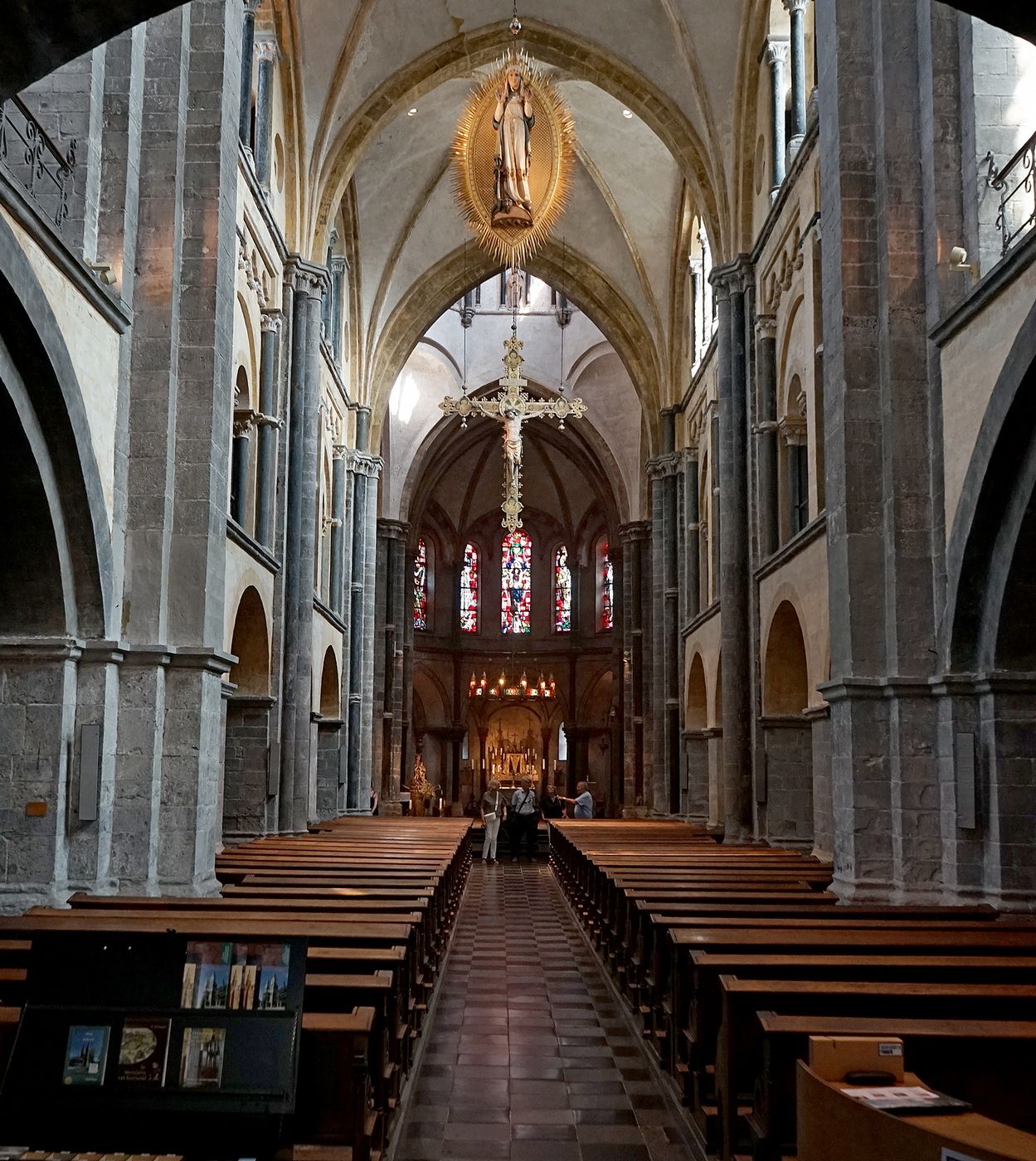 Munsterkerk interior, Netherlands