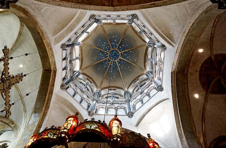 Munsterkerk interior