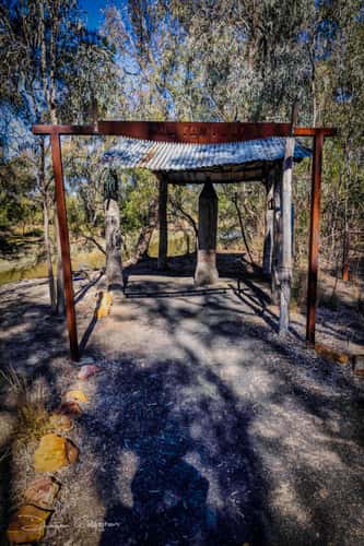 One Ton Post, Mungindi, Qld, NSW