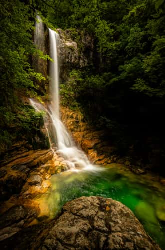 Orlias Stream (Red Rock Waterfall)