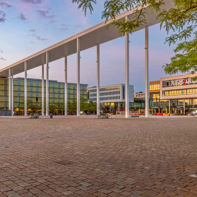 Portikus - Willy-Brandt Platz, Munich, Germany