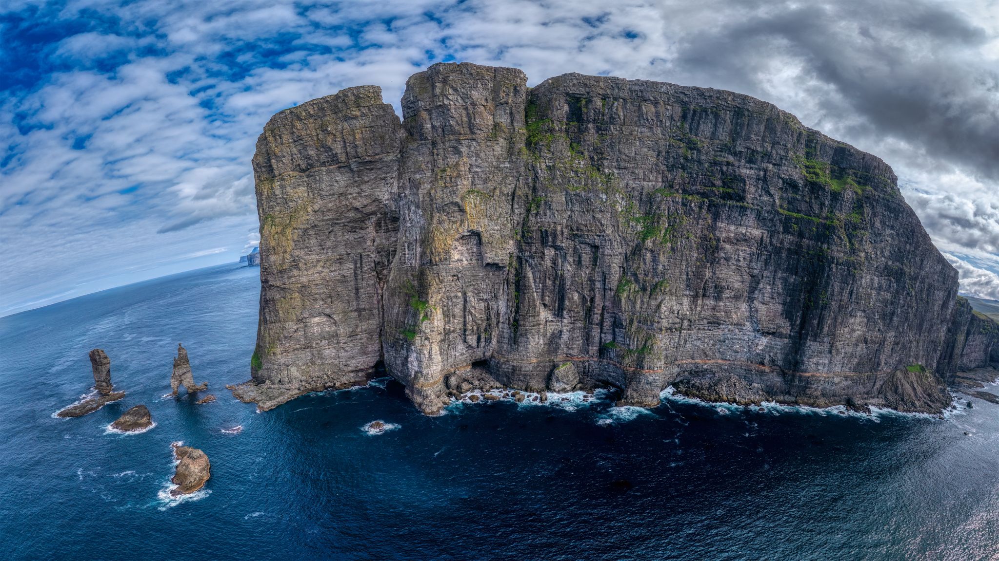 Risin & Kellingir, Faroe Islands