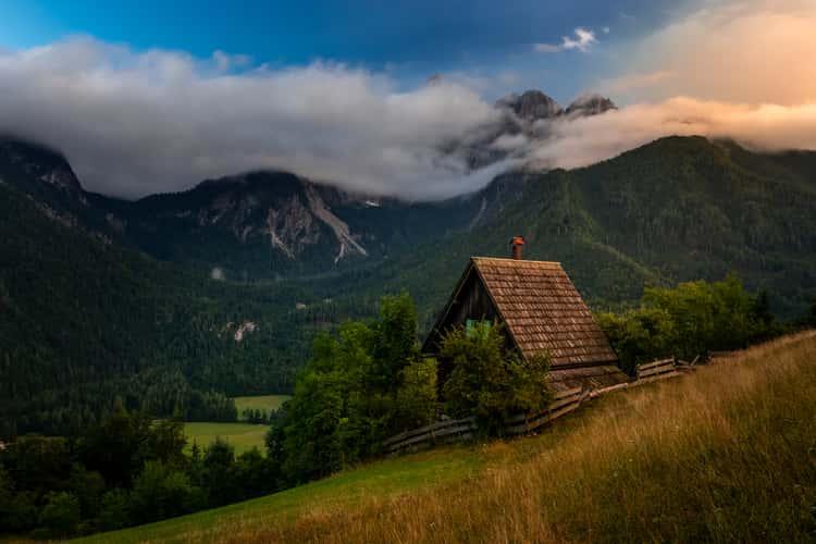 Špik mountain range from Srednji Vrh