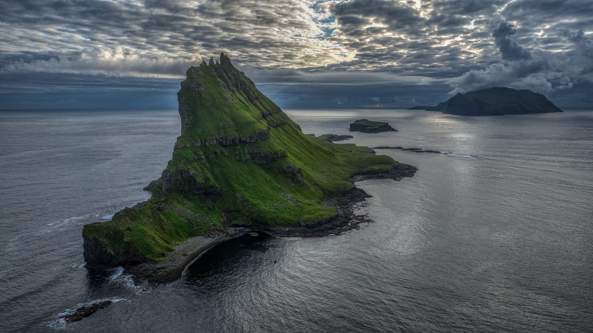 Tindhólmur, Faroe Islands, Faroe Islands