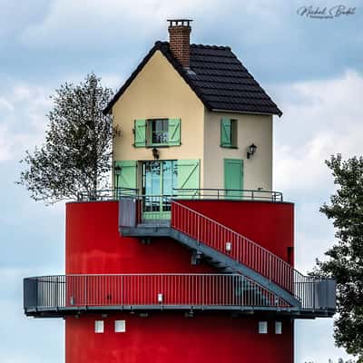 Villa Cheminée, France