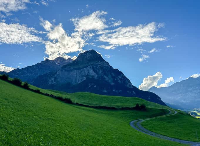 Above Ennenda