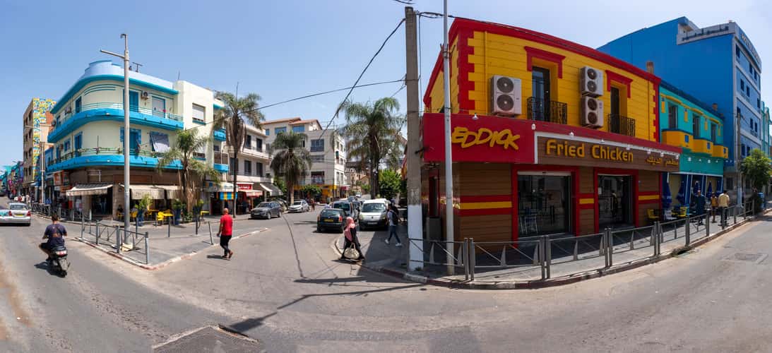 Colored houses in Bordj-el-Kiffane