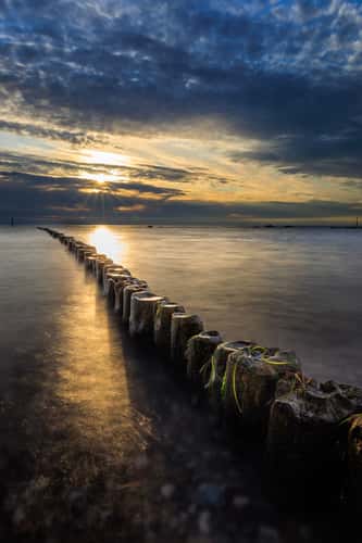 Cross on Dranske Beach