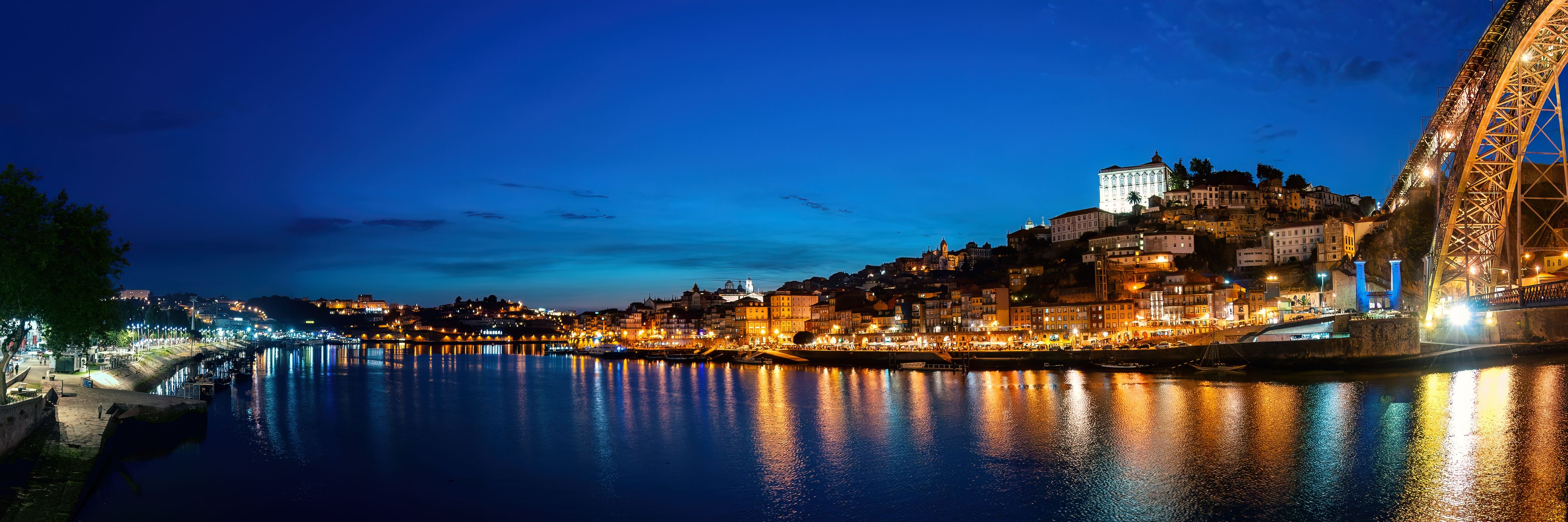 Dom Luís I Bridge, Porto, Portugal