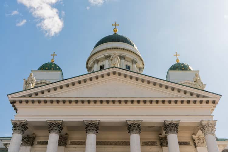 Front view of Helsinki Cathedral (Helsingin tuomiokirkko)