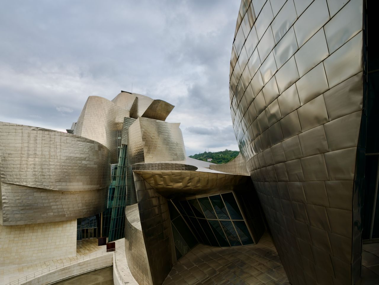 Guggenheim Bilbao, Spain