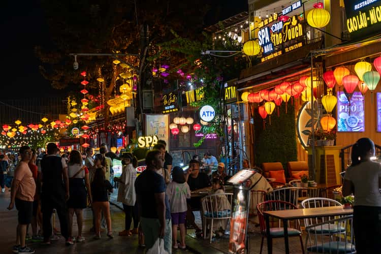 Hội An Night Market