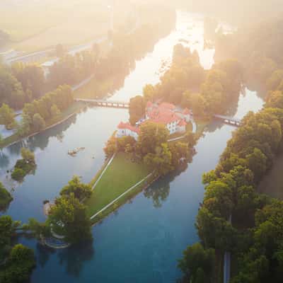 Hotel Grad Otočec (drone), Slovenia