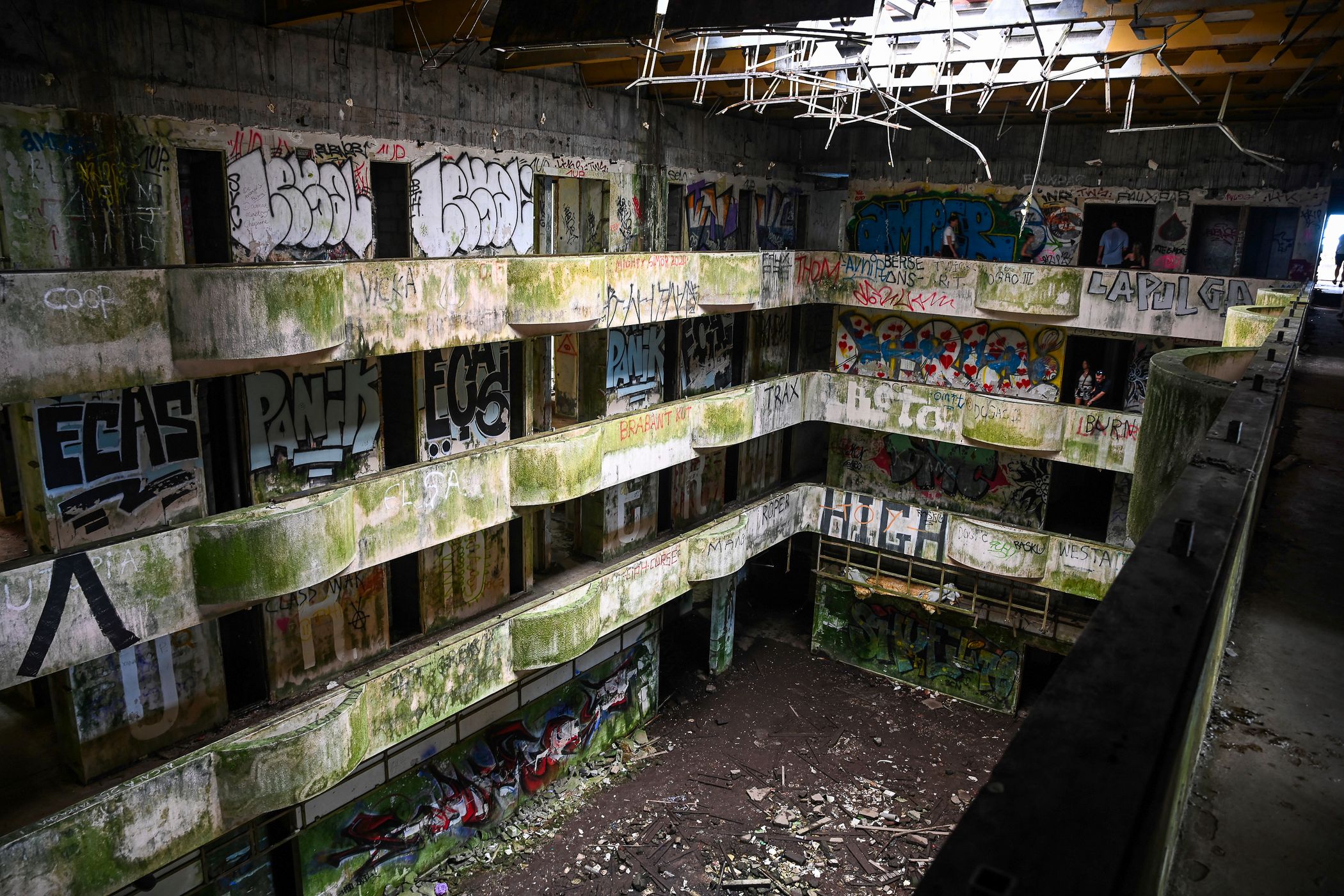 Hotel Monte Palace - Abandonado, Portugal
