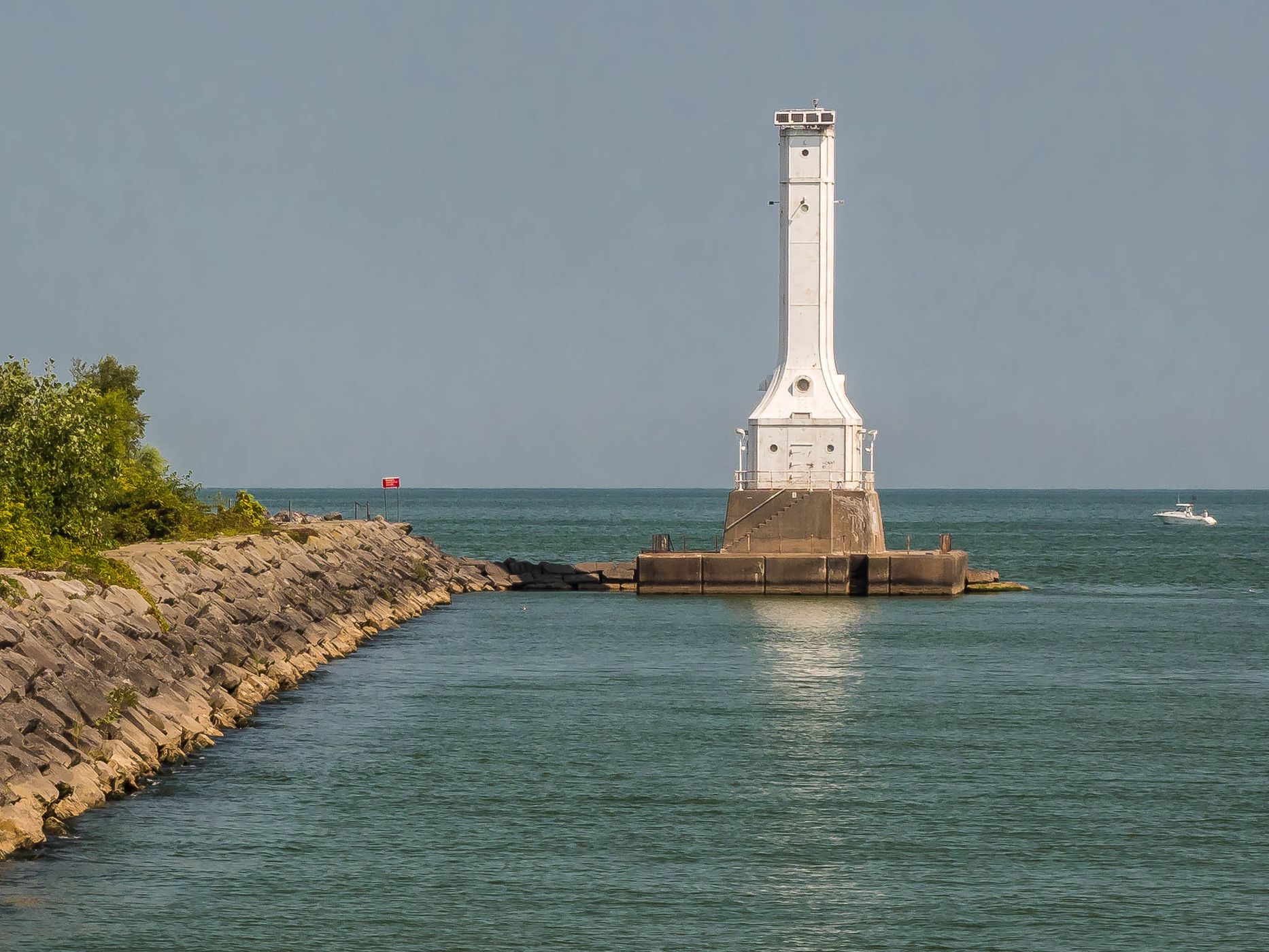 Huron Harbor Lighthouse, USA