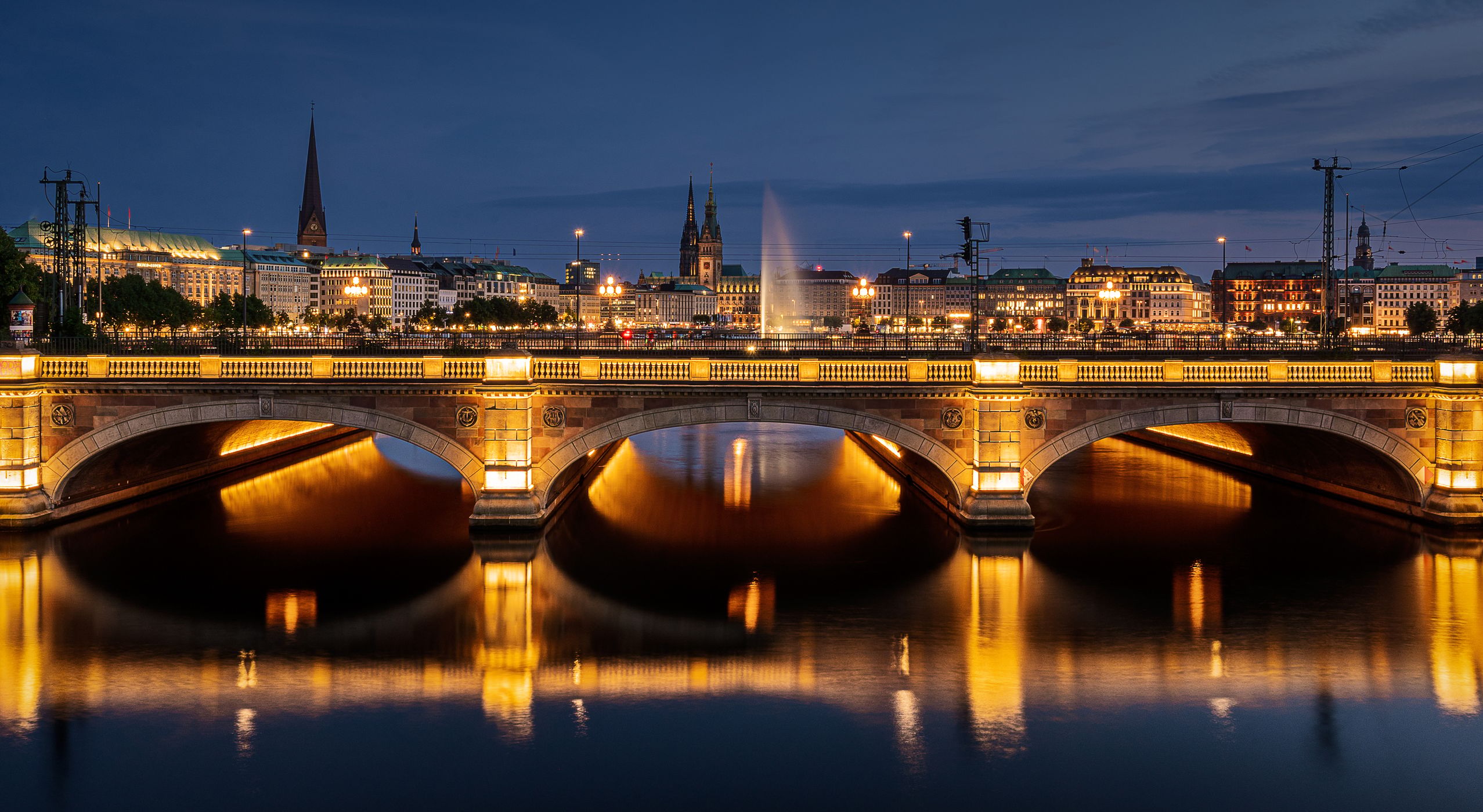 Kennedybridge, Hamburg, Germany