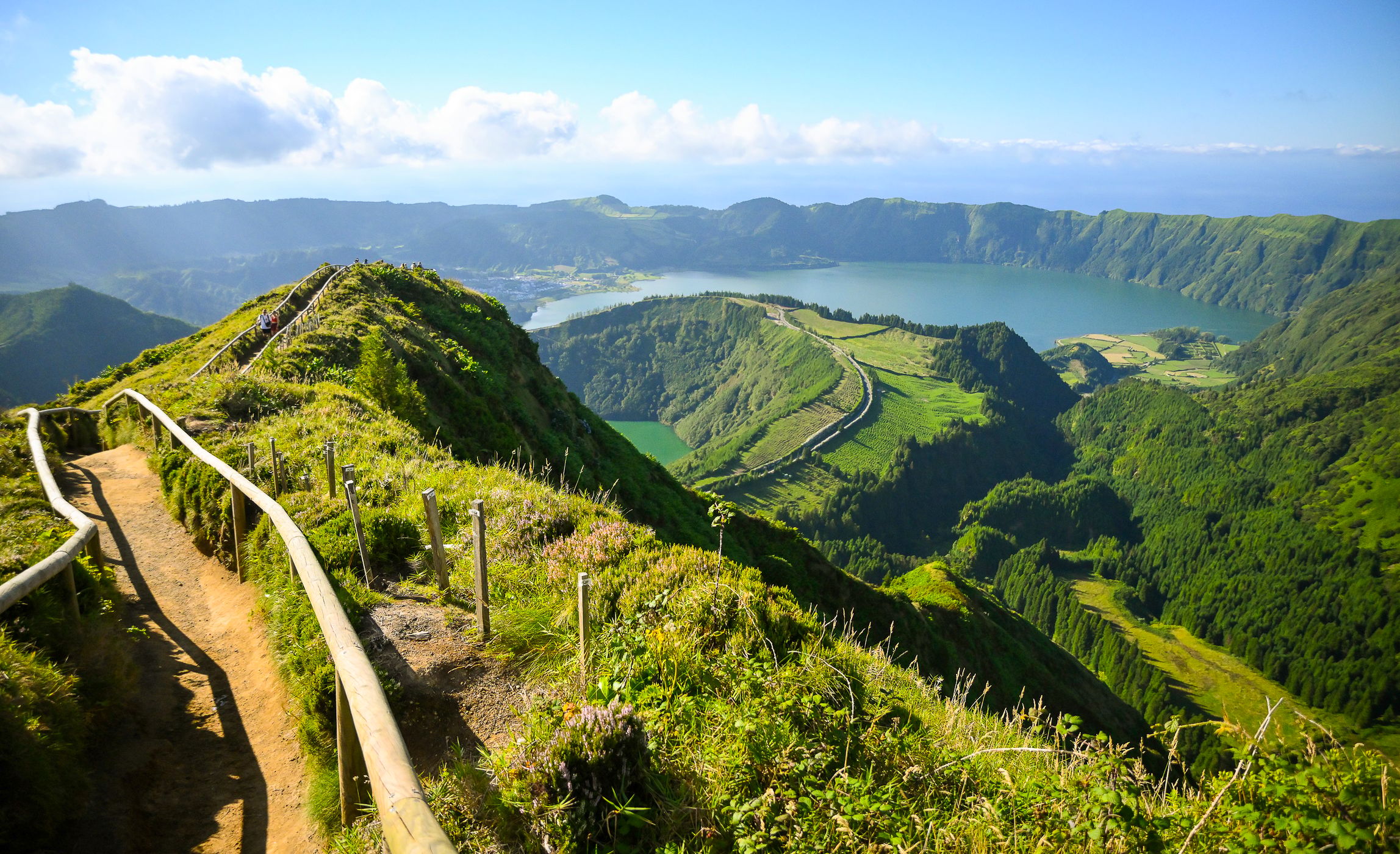 Path to Miradouro da Grota do Inferno, São Miguel, Azores, Portugal