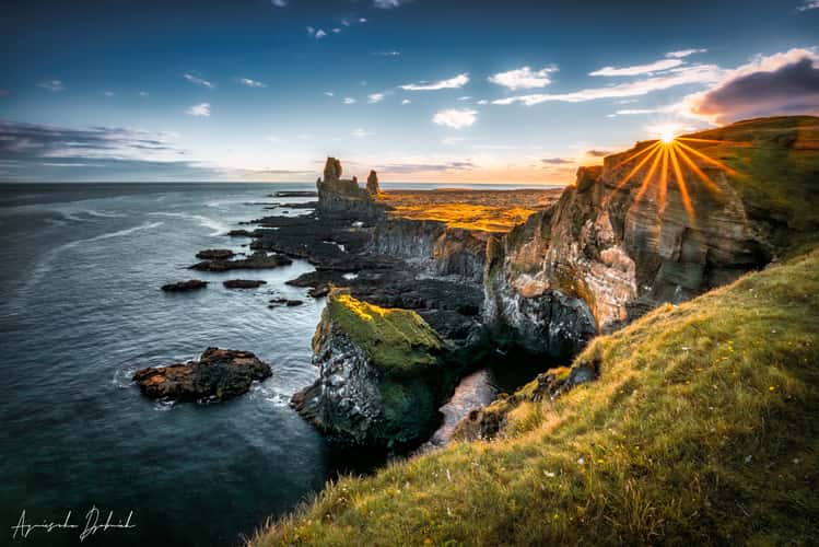 Lóndrangar View Point