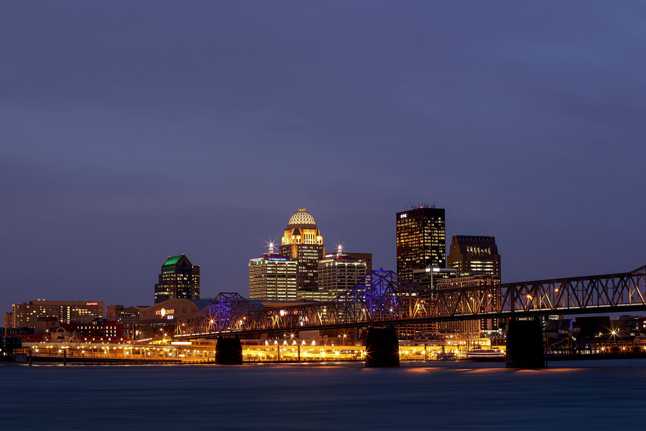 Louisville Skyline View – Indiana Waterfront, USA