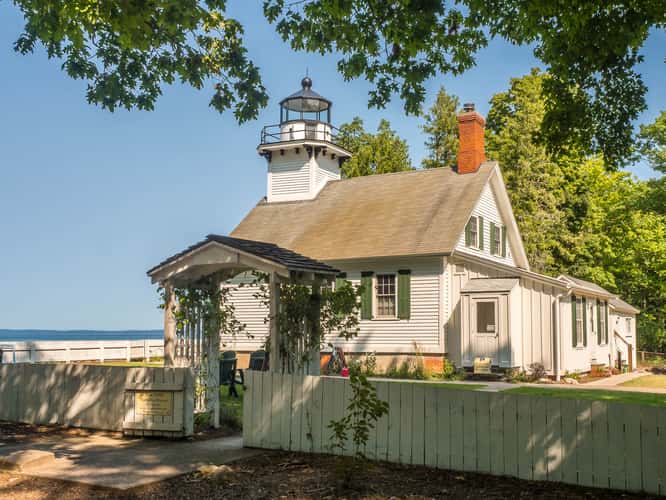 Mission Point Light
