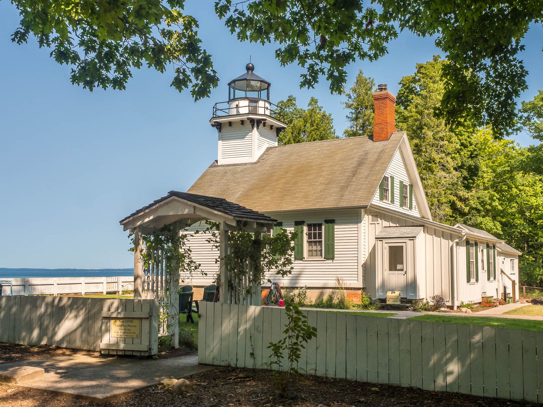 Mission Point Light, USA