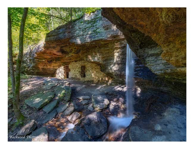Moonshiners cave