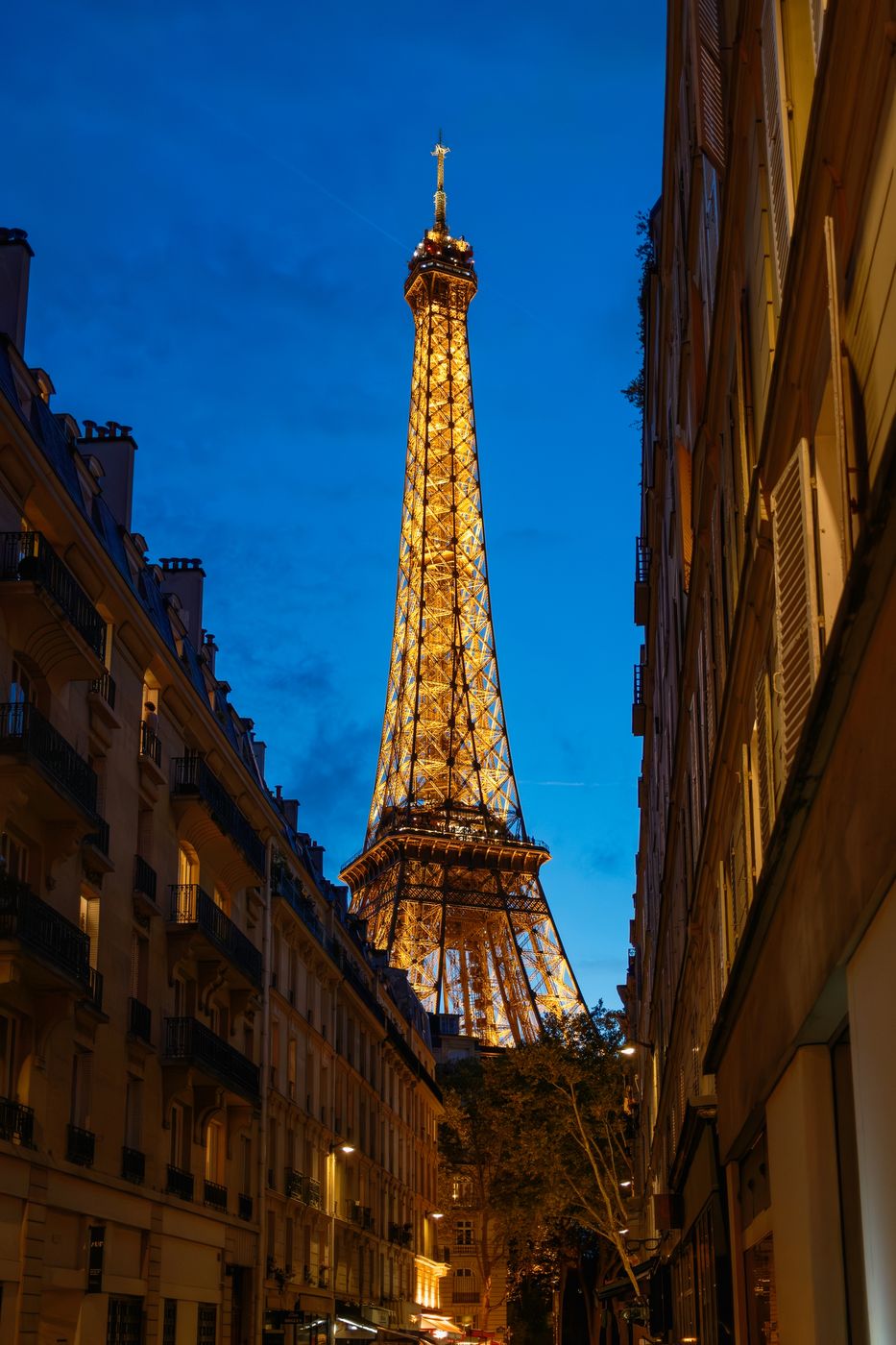 Rue de Monttessuy, France