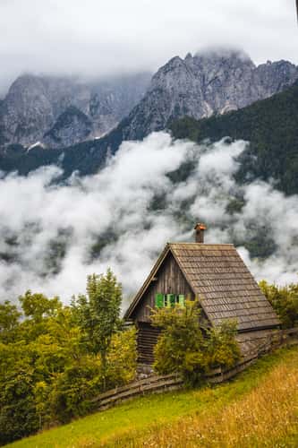 Špik mountain range from Srednji Vrh