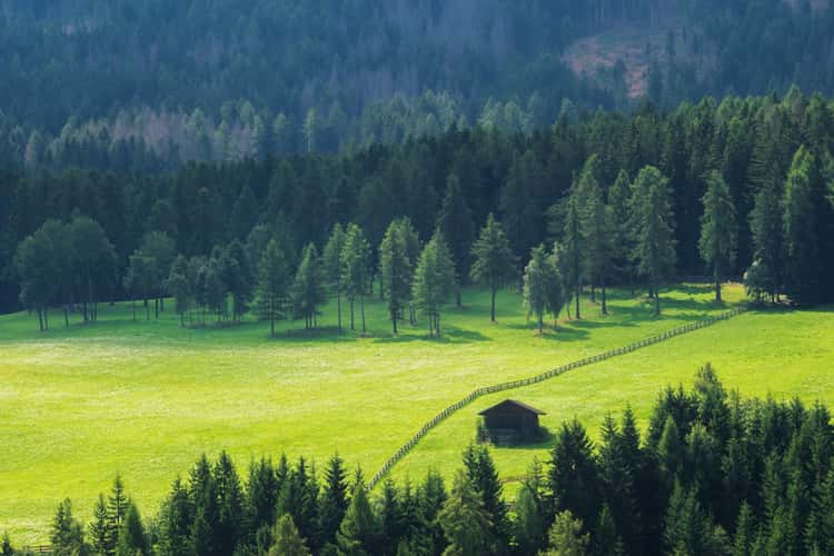 St. Peter, Val di Funes