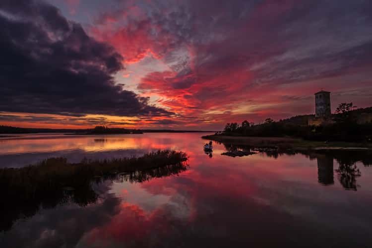 Stegeborg, evening light over the Slätbaken