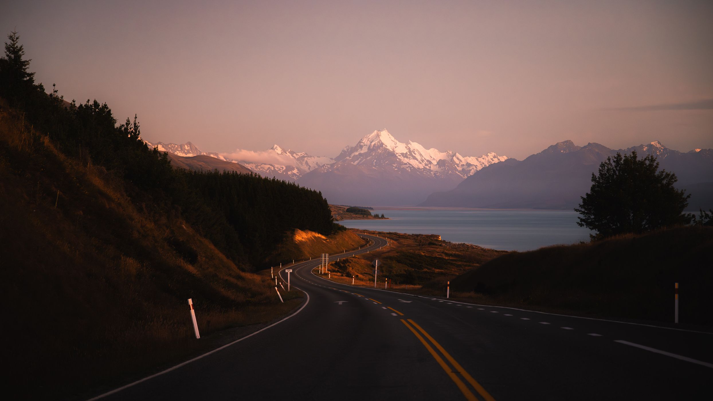 Streets of Lake Pukaki, New Zealand