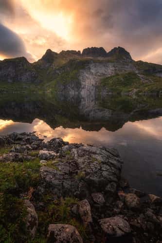 Stuvdalsvatnet, Sørvågen