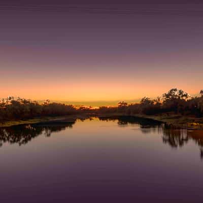 Sunrise Thomson River, Longreach, Queensland, Australia