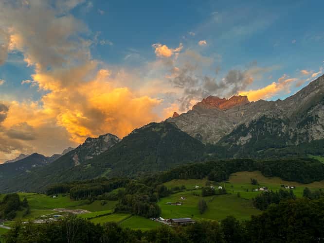 View on Mitlödi/GL