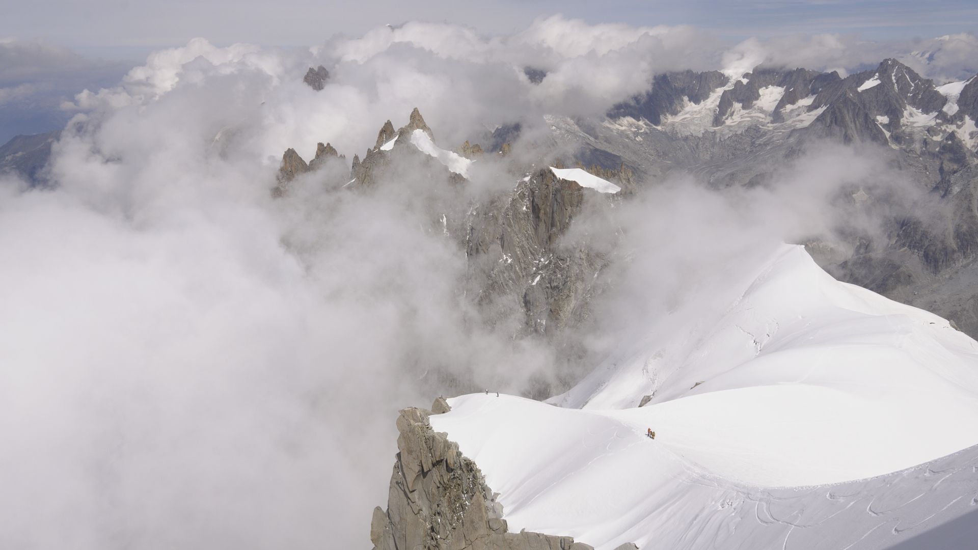 Aguille Du Midi - Overlooking Aguille du Plan, France