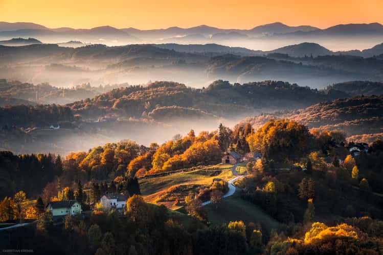 View from Razgledni stolp Plač