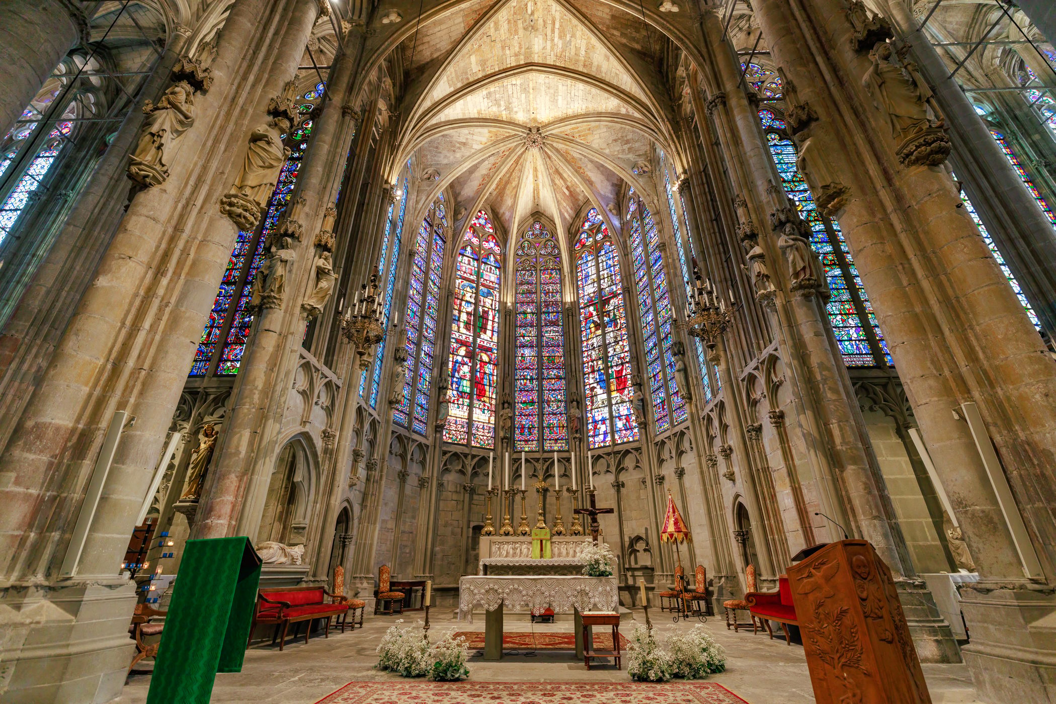 Basilique Saint-Nazaire-et-Saint-Celse de Carcassonne, France