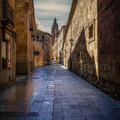 Calle Compañía, Spain