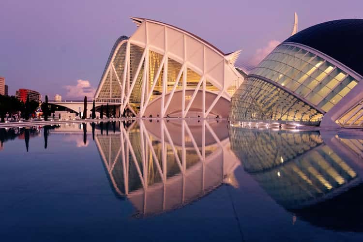 Hemisfèric & Ciudad de las Artes, east view
