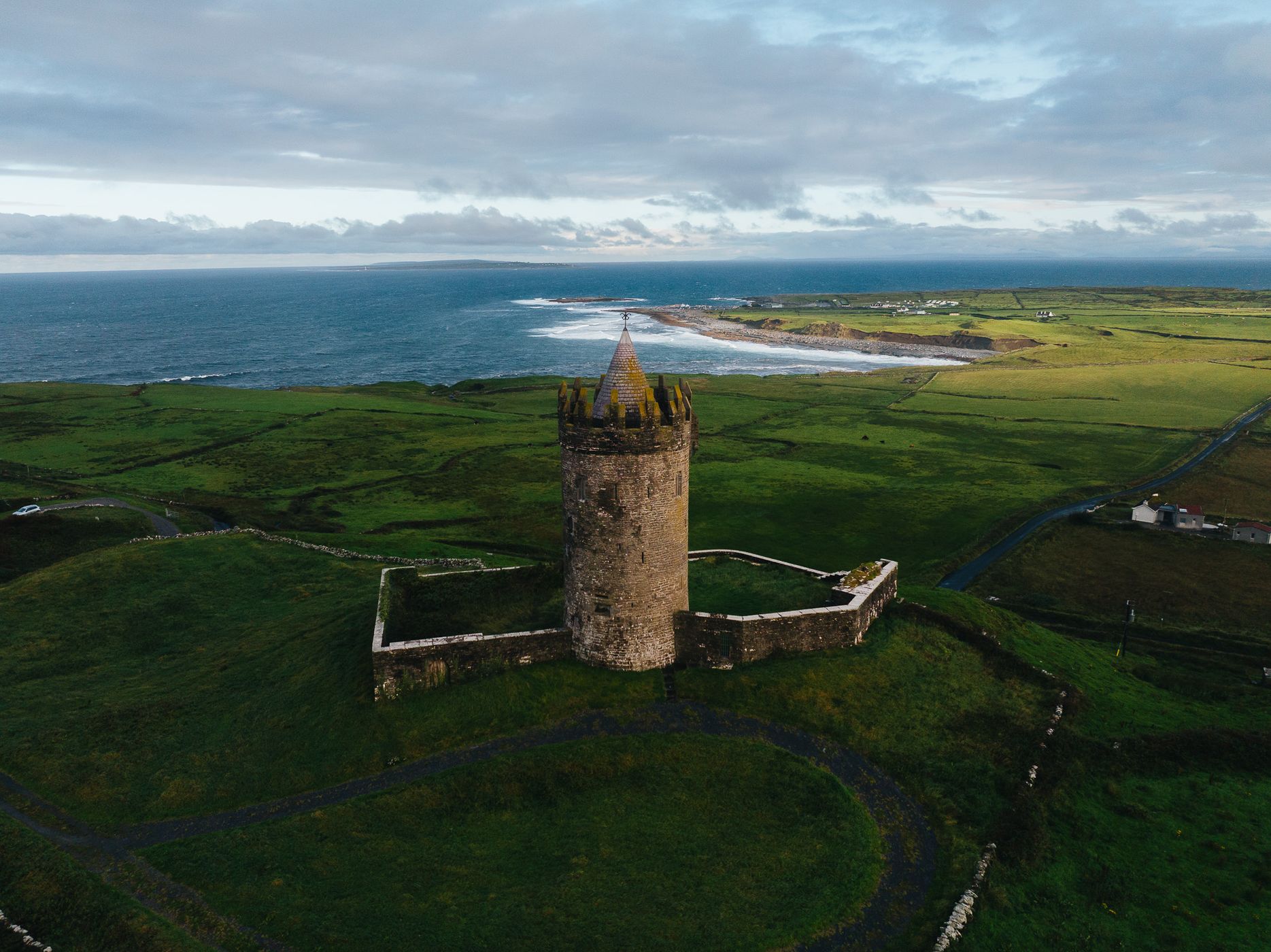Doonagore Castle, Ireland, Ireland